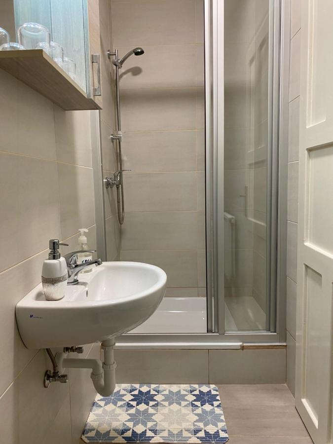 Kiskakas Etterem Hotel Zalaegerszeg Bagian luar foto